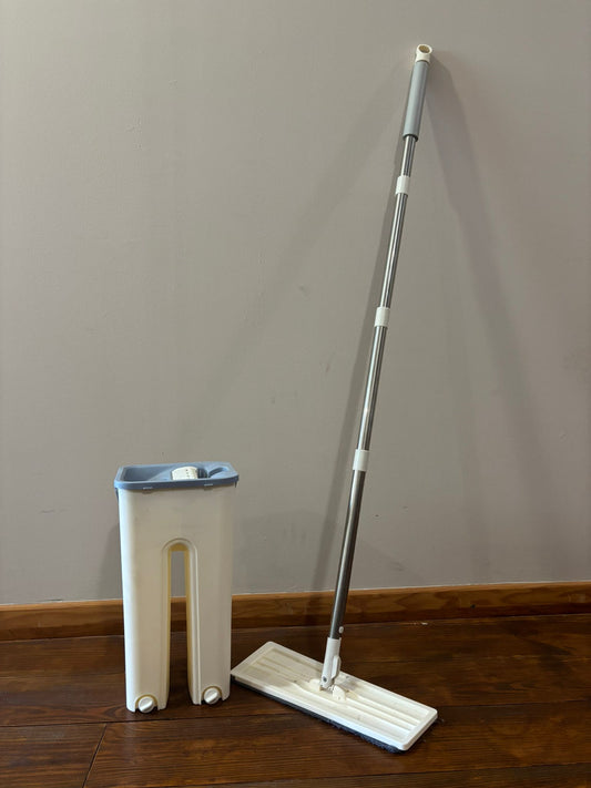 Mopa con cubo escurridor